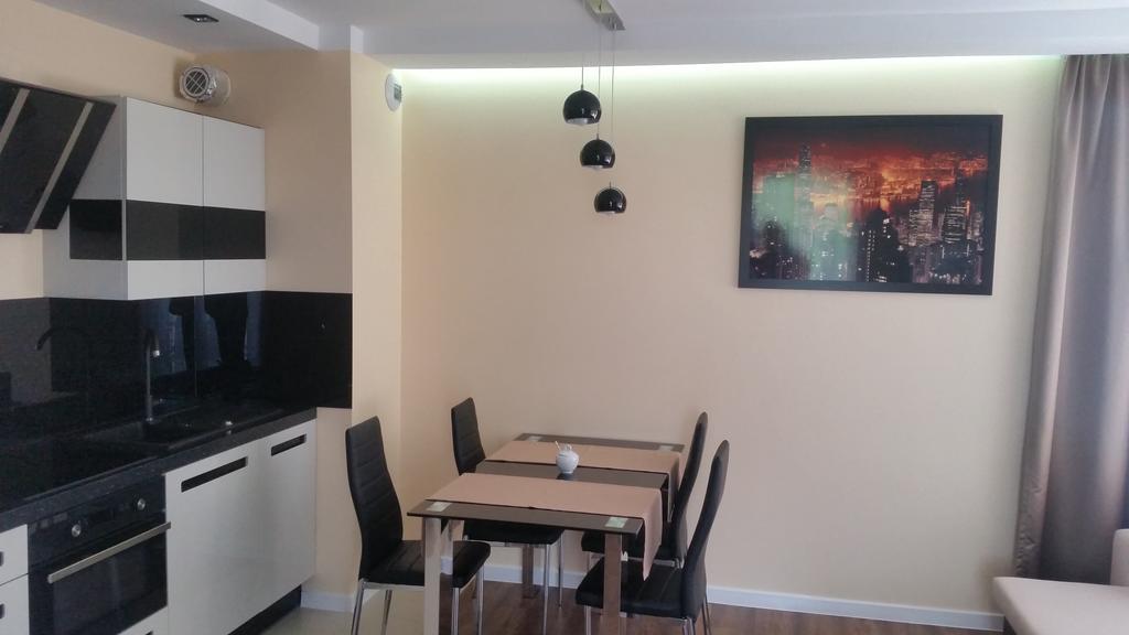 Apartament Wilga Park Krakau Exterior foto